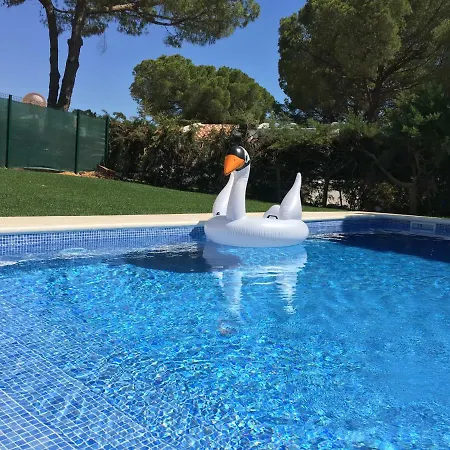 Zen - Beautiful Private Pool-heating Option, Hot Tub, Beautiful Garden 빌라