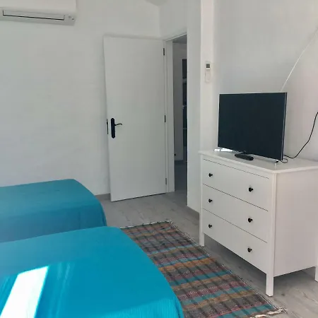 Zen - Beautiful Private Pool-heating Option, Hot Tub, Beautiful Garden *