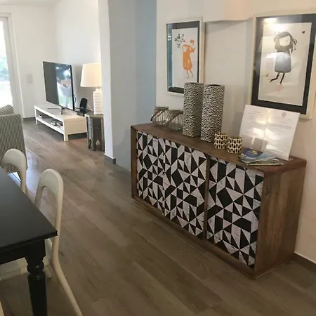 Zen - Beautiful Private Pool-heating Option, Hot Tub, Beautiful Garden 别墅 阿尔布费拉