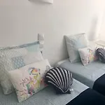 Βίλα Zen - Beautiful Private Pool-heating Option, Hot Tub, Beautiful Garden *