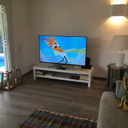 Zen - Beautiful Private Pool-heating Option, Hot Tub, Beautiful Garden Albufeira