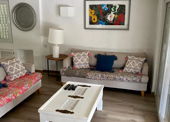 Вілла Zen - Beautiful Private Pool-heating Option, Hot Tub, Beautiful Garden Албуфейра