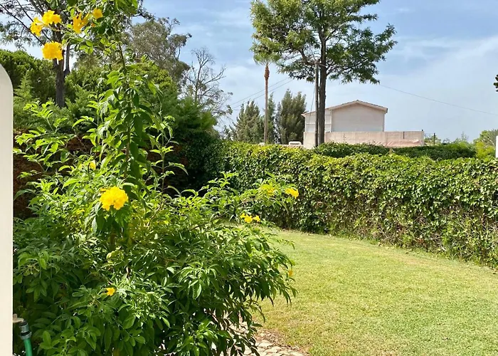 Zen - Beautiful Private Pool-heating Option, Hot Tub, Beautiful Garden * Албуфейра