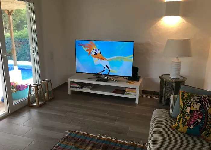 Zen - Beautiful Private Pool-heating Option, Hot Tub, Beautiful Garden Албуфейра