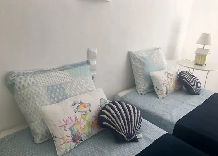 Вілла Zen - Beautiful Private Pool-heating Option, Hot Tub, Beautiful Garden *