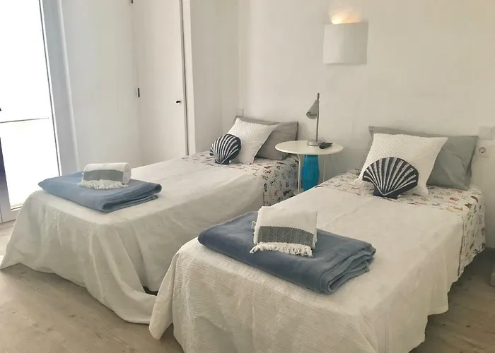 Zen - Beautiful Private Pool-heating Option, Hot Tub, Beautiful Garden * Албуфейра