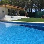 Villa Zen - Beautiful Private Pool-heating Option, Hot Tub, Beautiful Garden *