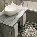 Zen - Beautiful Private Pool-heating Option, Hot Tub, Beautiful Garden البوفيرا
